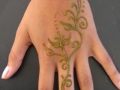 Henna-HandVines-fresh